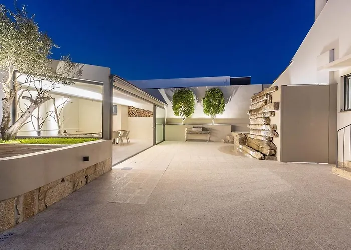 Portugal Active Lima River *