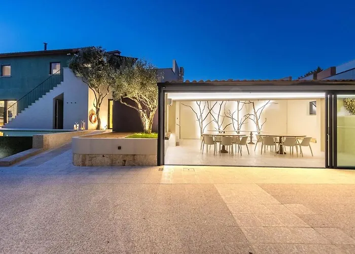 Vila Portugal Active Lima River