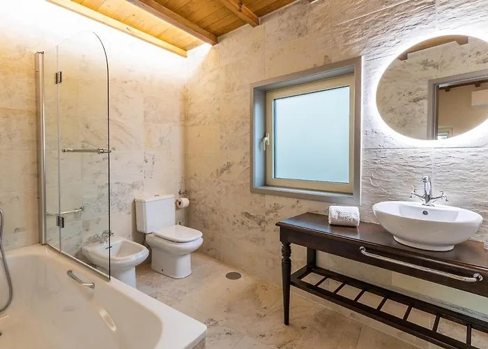 Vila Portugal Active Lima River